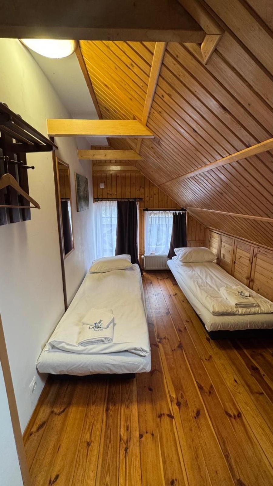 Powidz Lakeside Hotel & Restaurant Экстерьер фото