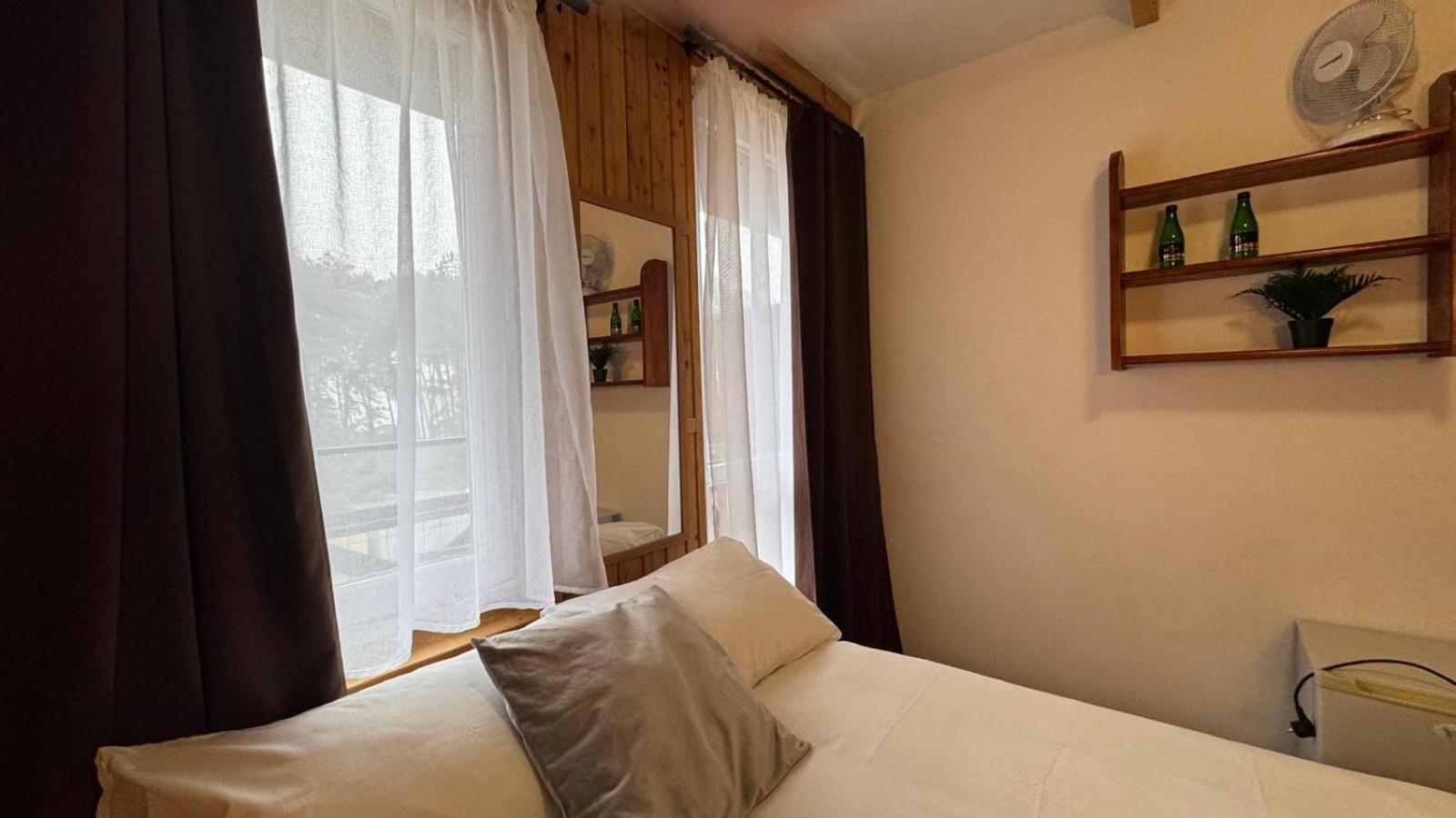 Powidz Lakeside Hotel & Restaurant Экстерьер фото