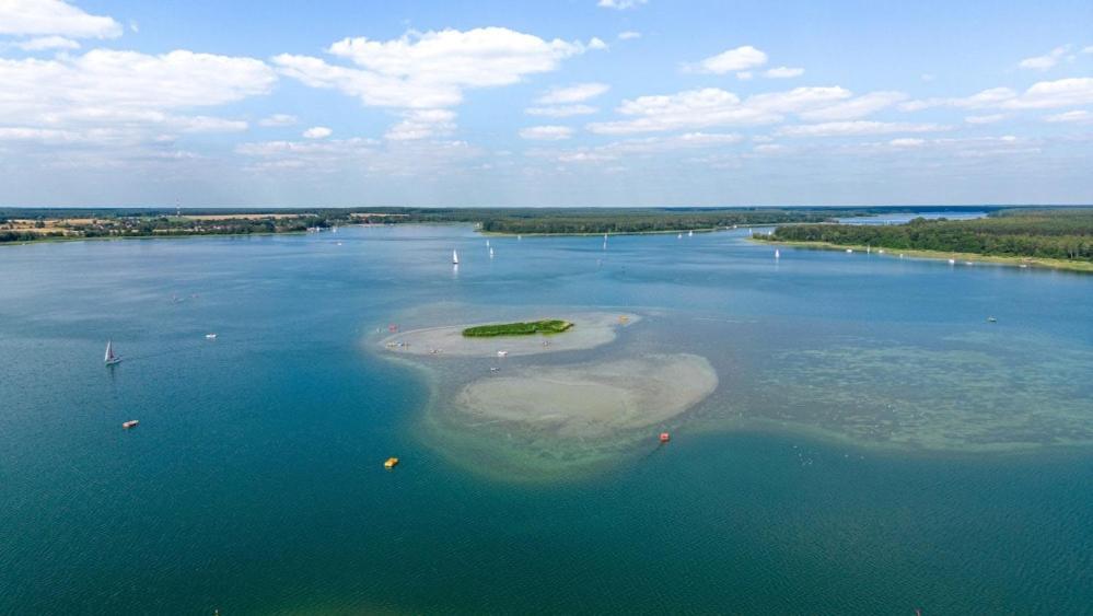Powidz Lakeside Hotel & Restaurant Экстерьер фото